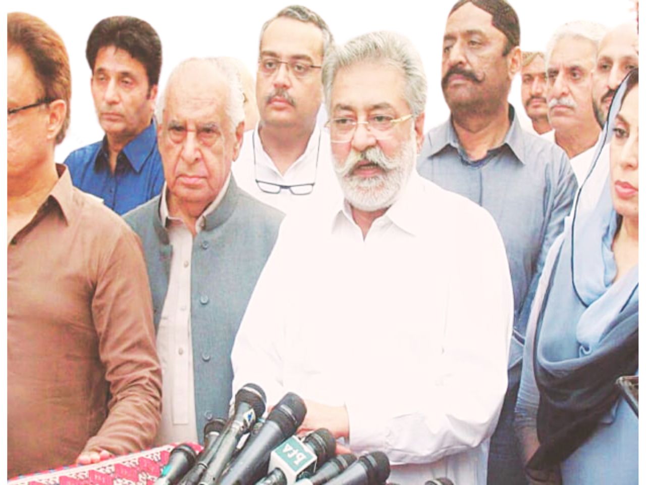 THE PAKISTAN TEHREEK-I-INSAF (PTI) AND GRAND DEMOCRATIC ALLIANCE (GDA) CALL FOR A JUDICIAL COMMISSION TO INVESTIGATE ALLEGATIONS OF ‘FRAUDULENT’ ELECTIONS.